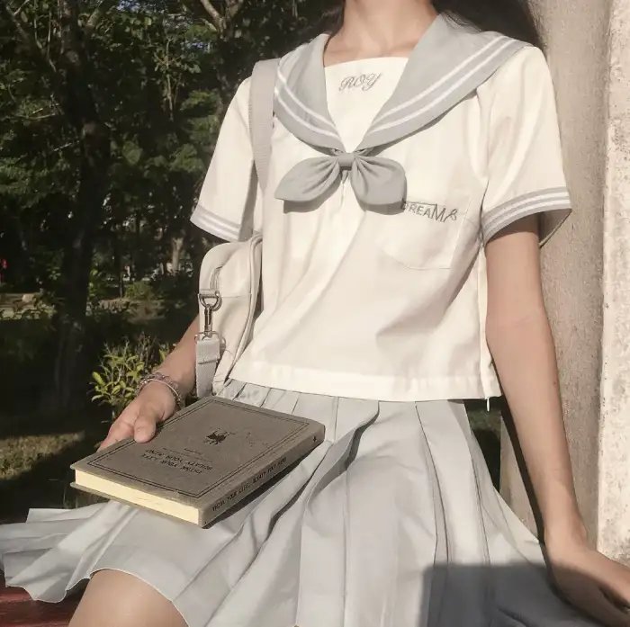 军服乐队闯北韩